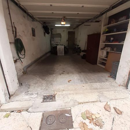 Apt En Luberon Appartement 3 Chambres Et Garage Privee Luaran gambar