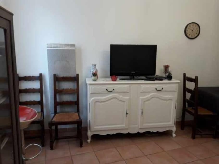 Apt En Luberon Appartement 3 Chambres Et Garage Privee Luaran gambar